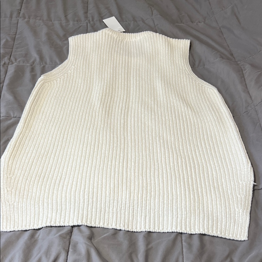 Fun 2 Fun Cream Sleeveless Sweater - Picture 5 of 5